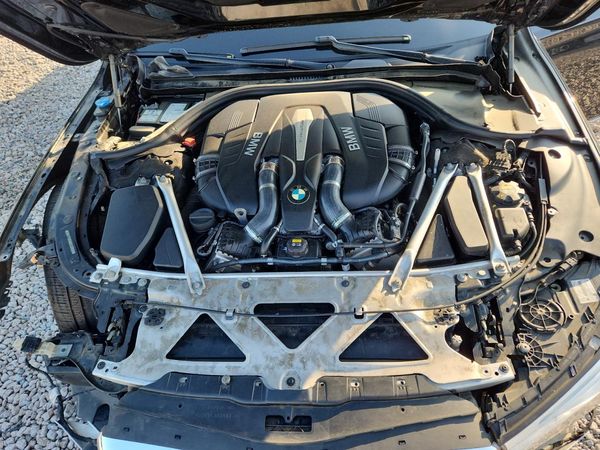 2019 BMW 750 xDrive