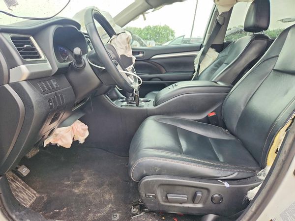 2016 TOYOTA HIGHLANDER Base/Hybrid