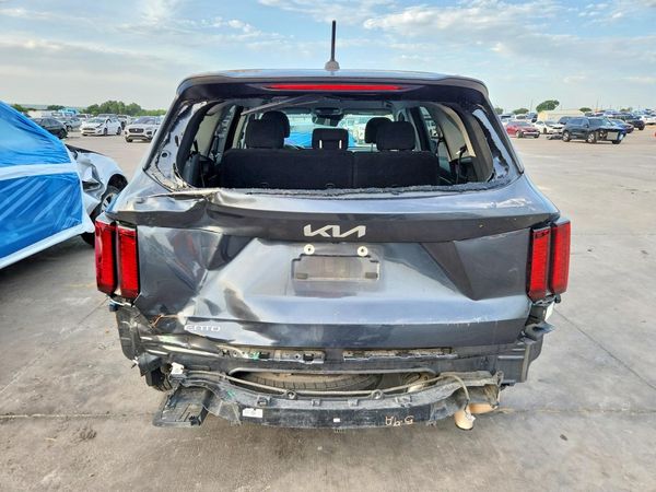 2023 KIA SORENTO