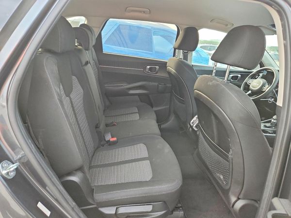 2023 KIA SORENTO