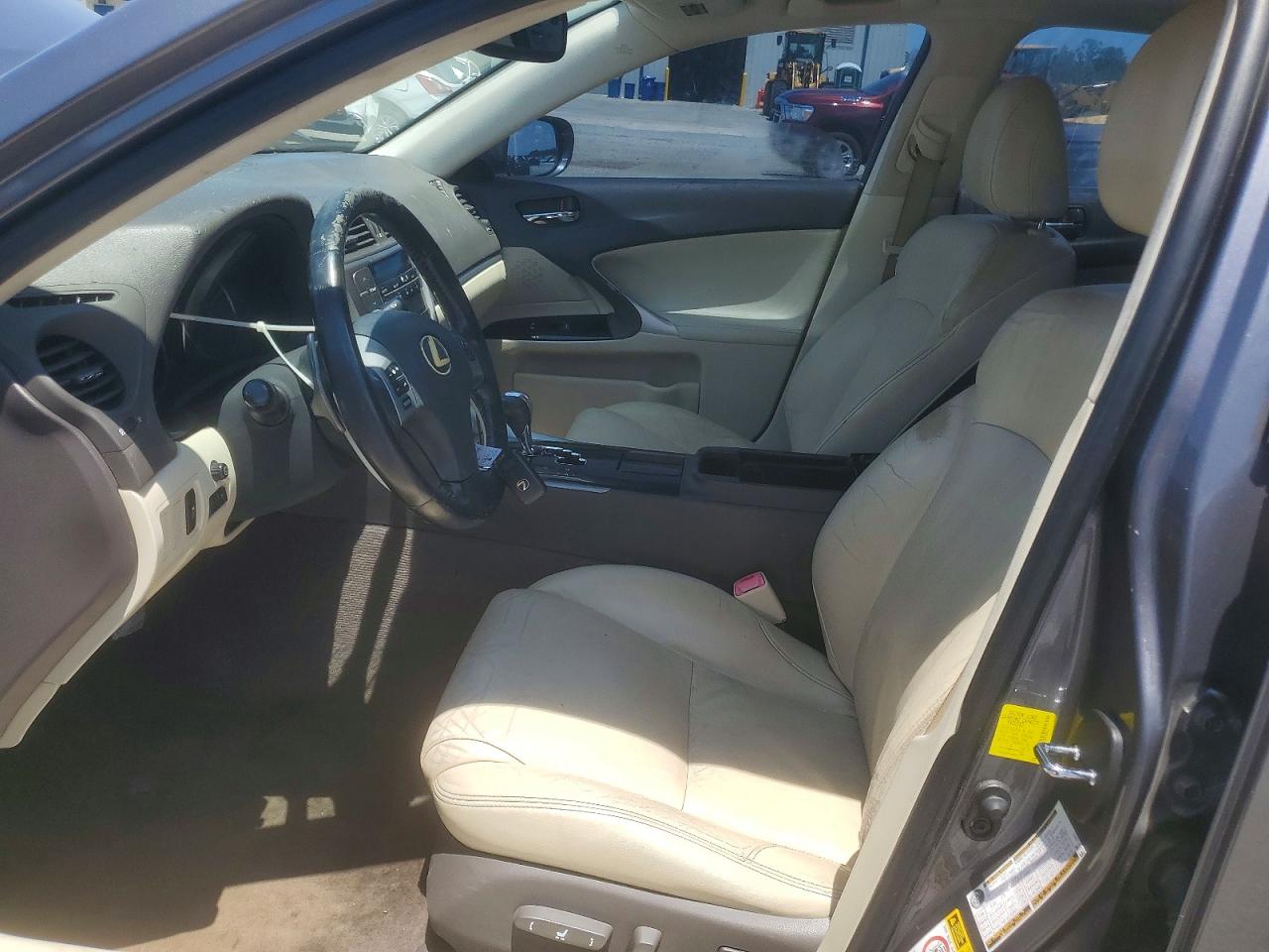 2013 LEXUS IS 250