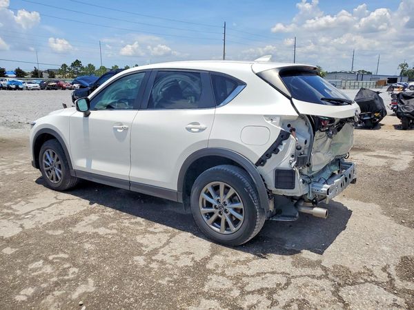 2022 MAZDA CX-5 Preferred Package