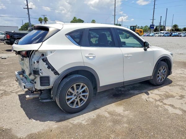2022 MAZDA CX-5 Preferred Package