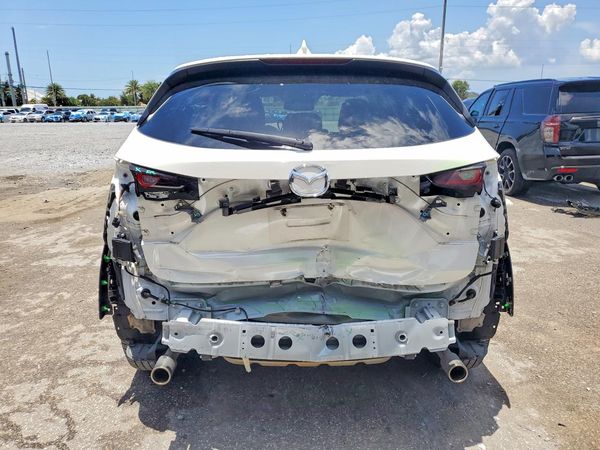 2022 MAZDA CX-5 Preferred Package