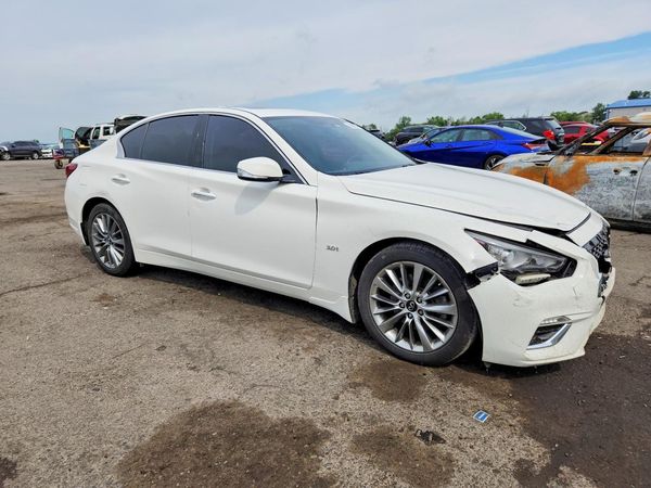 2019 INFINITI Q50