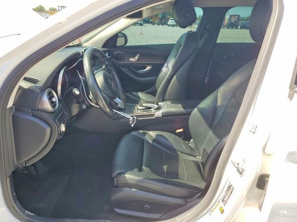 2016 MERCEDES-BENZ C C300