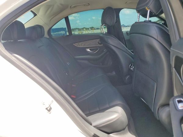 2016 MERCEDES-BENZ C C300