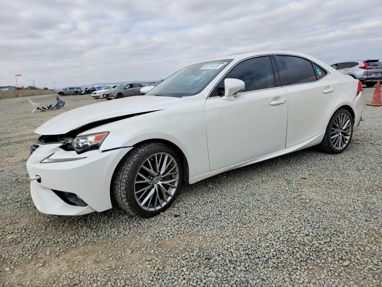 2016 LEXUS IS 200t