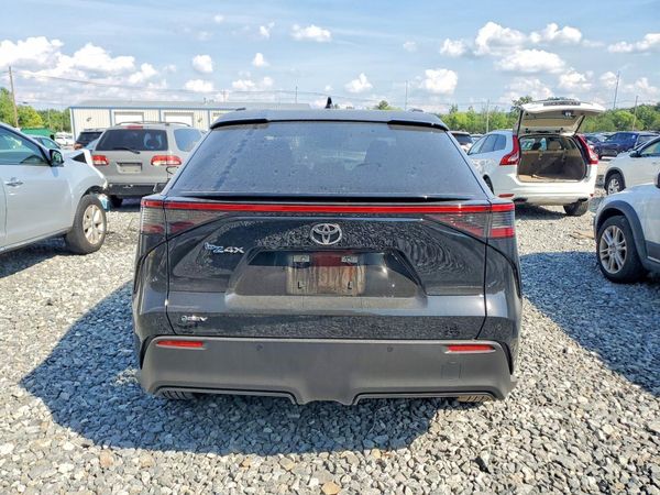 2025 TOYOTA BZ4X