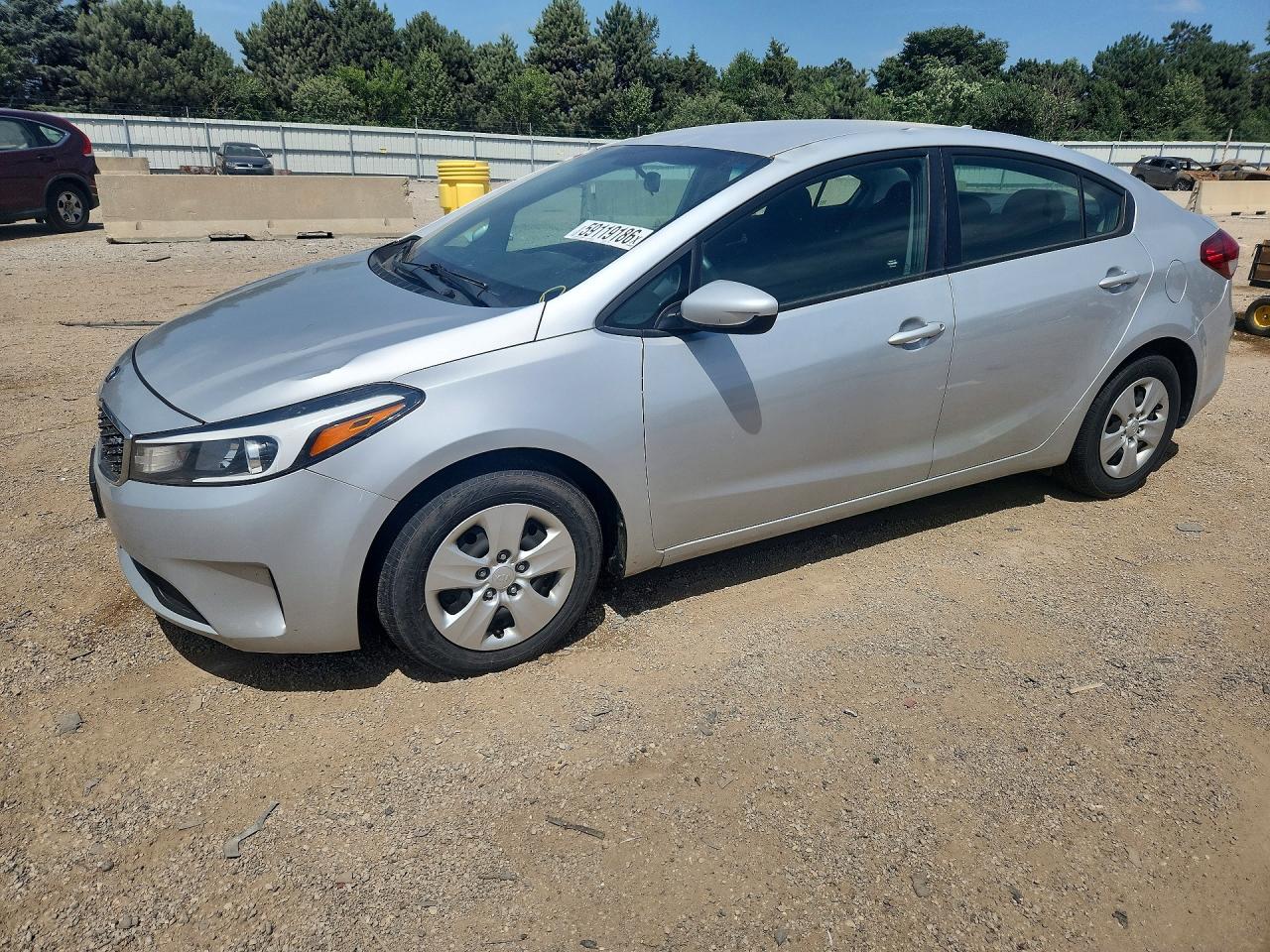 2017 KIA FORTE LX Base