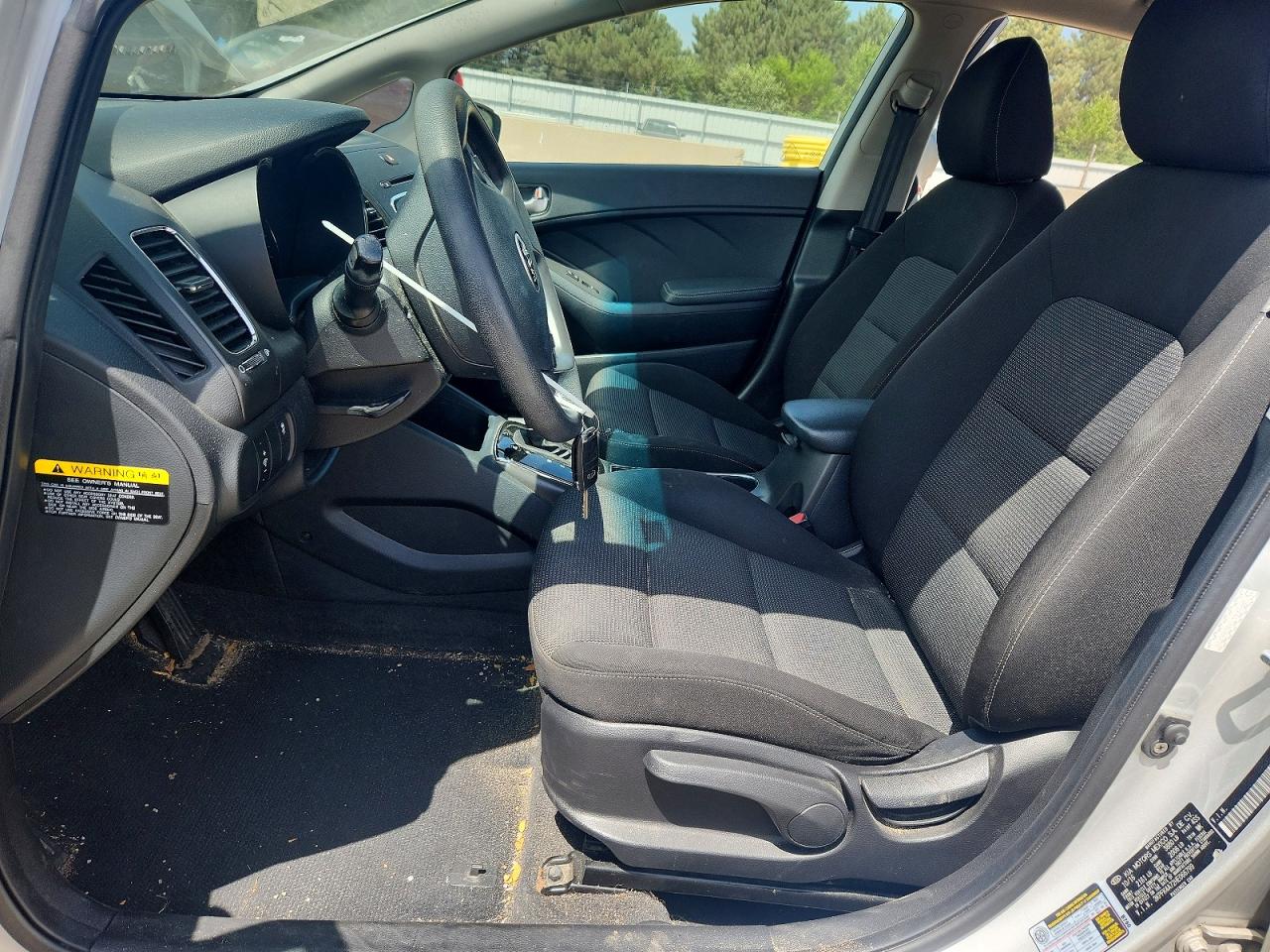 2017 KIA FORTE LX Base