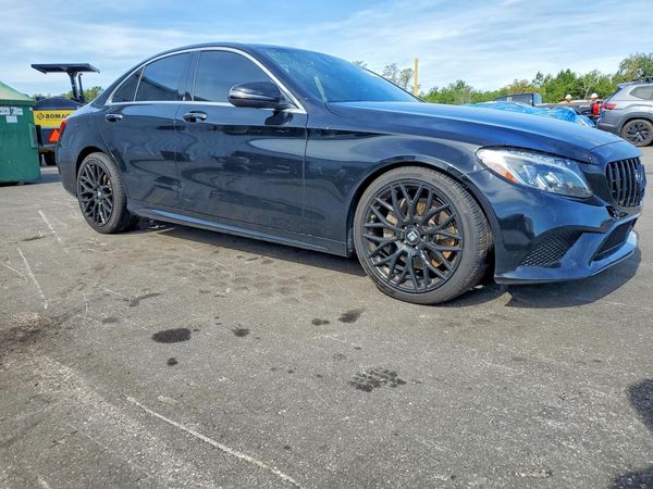 2016 MERCEDES-BENZ C C300