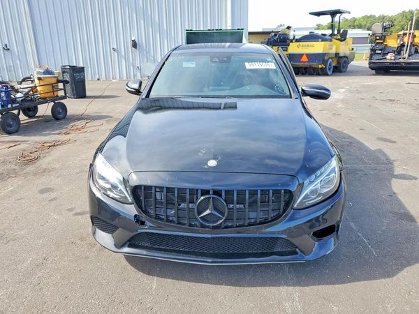 2016 MERCEDES-BENZ C C300
