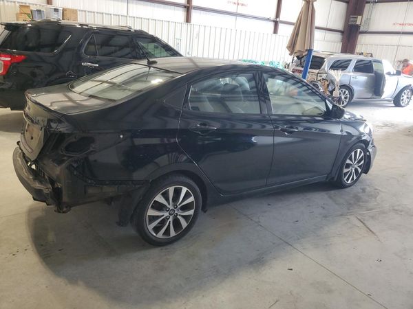 2015 HYUNDAI ACCENT