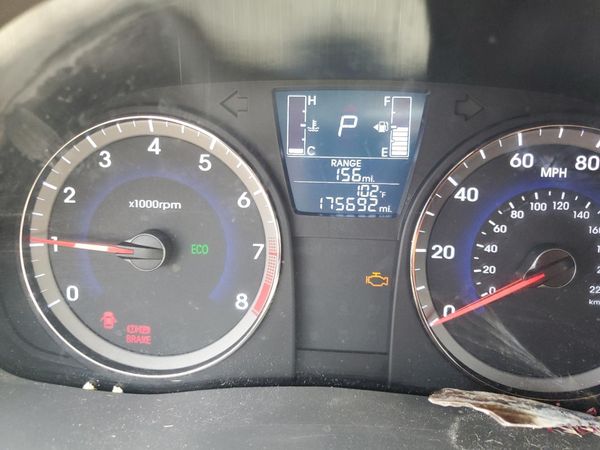 2015 HYUNDAI ACCENT