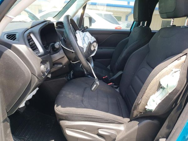 2022 JEEP RENEGADE Latitude, Longitude