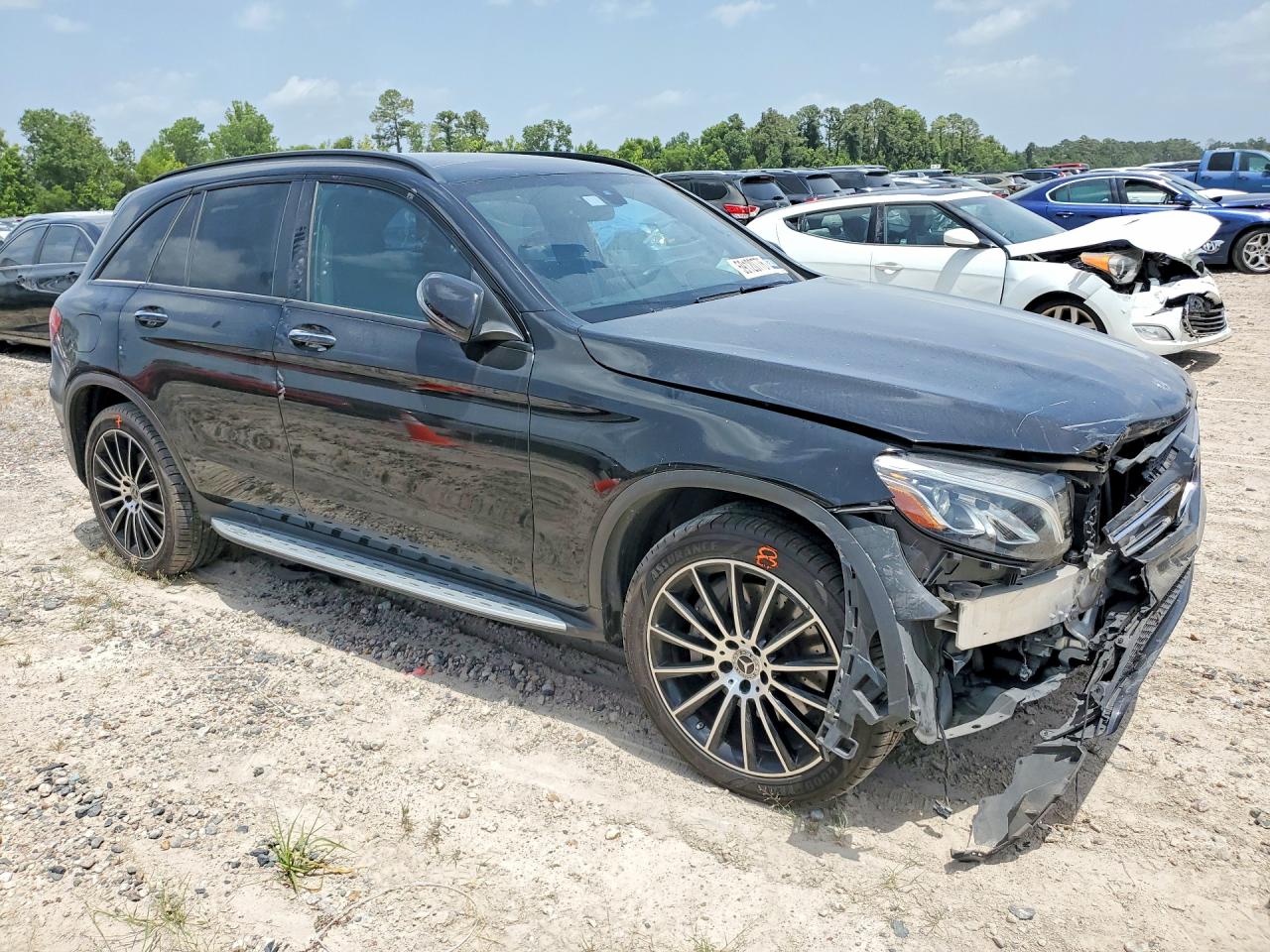 2019 MERCEDES-BENZ GLC GLC300