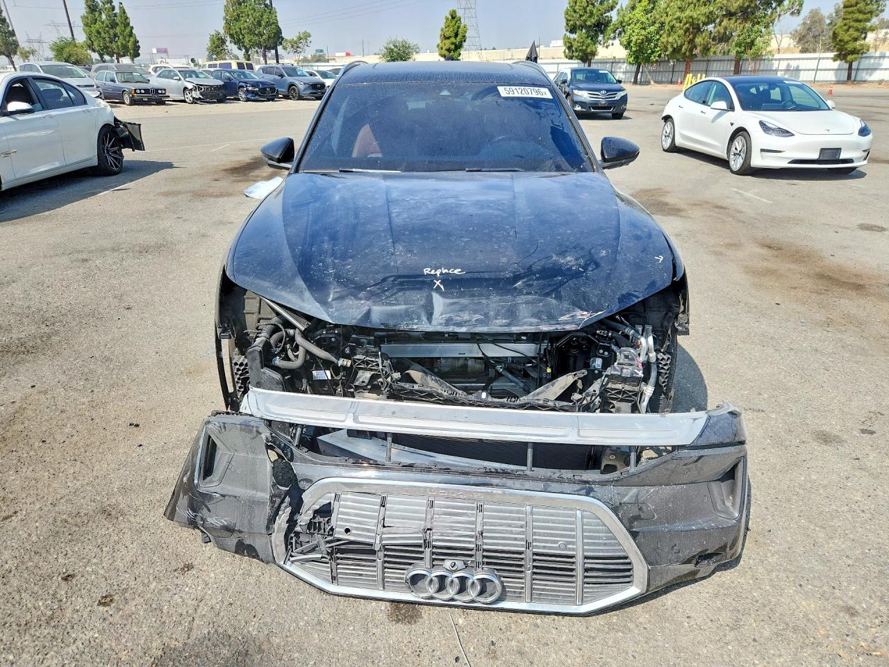 2022 AUDI E-TRON quattro Premium Plus