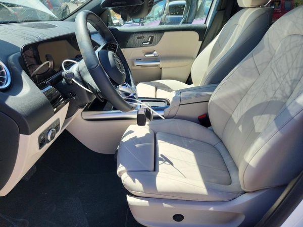 2025 MERCEDES-BENZ GLA GLA 250 4MATIC