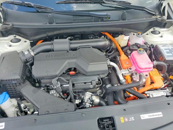 2026 KIA SPORTAGE HYBRID EX, X-Line