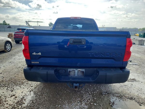 2015 TOYOTA TUNDRA SR5 Grade