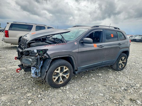 2018 JEEP CHEROKEE TRAILHAWK 4X4