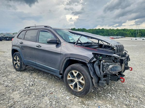 2018 JEEP CHEROKEE TRAILHAWK 4X4