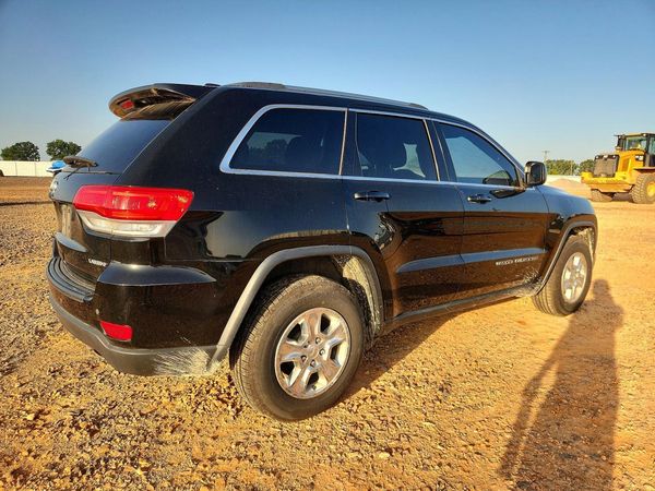 2017 JEEP GRAND CHEROKEE LAREDO 4X4