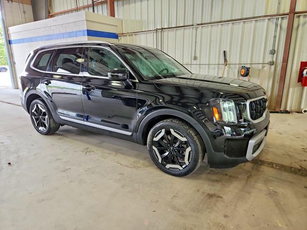 2023 KIA TELLURIDE EX, EX X-Line