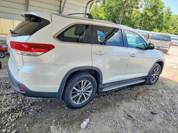 2019 TOYOTA HIGHLANDER SE/XLE