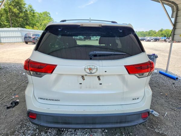 2019 TOYOTA HIGHLANDER SE/XLE