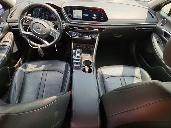 2021 HYUNDAI SONATA Limited