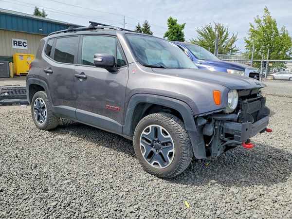2016 JEEP RENEGADE TRAILHAWK 4X4