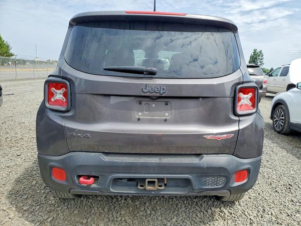 2016 JEEP RENEGADE TRAILHAWK 4X4