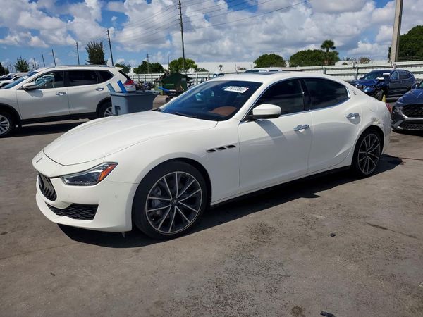 2019 MASERATI GHIBLI