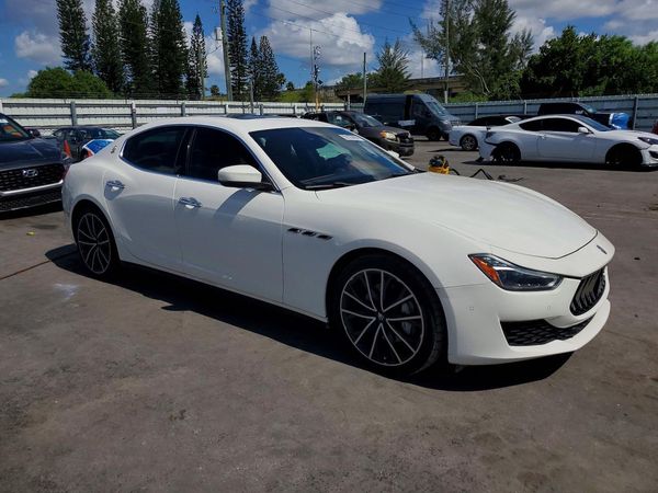 2019 MASERATI GHIBLI
