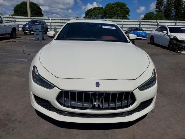 2019 MASERATI GHIBLI