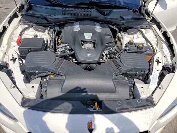 2019 MASERATI GHIBLI