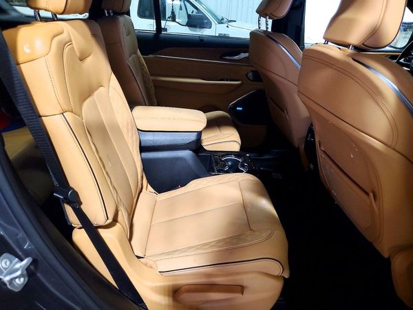 2026 JEEP GRAND CHEROKEE Summit