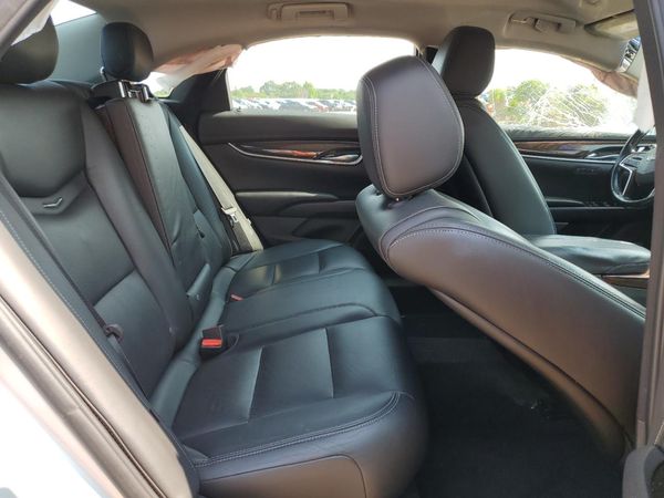 2017 CADILLAC XTS Luxury