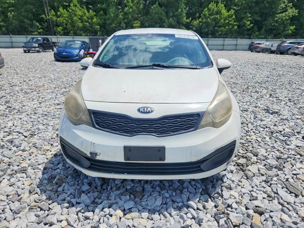 2015 KIA RIO GL - Middle-low