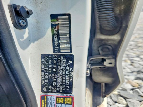 2015 KIA RIO GL - Middle-low