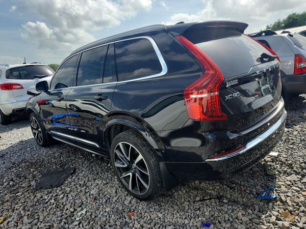 2023 VOLVO XC90