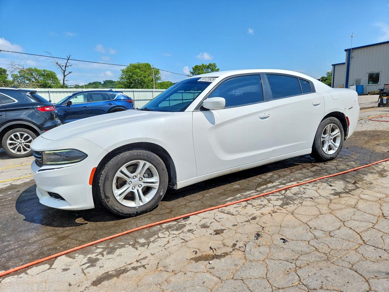 2017 DODGE CHARGER SE