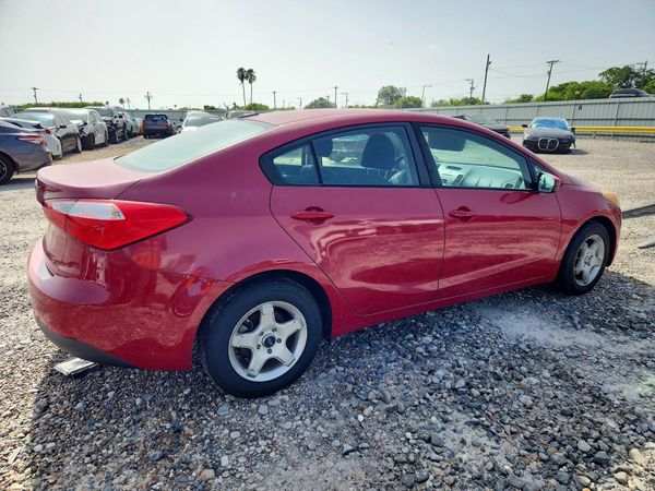 2016 KIA FORTE GL (Middle-Low Grade)