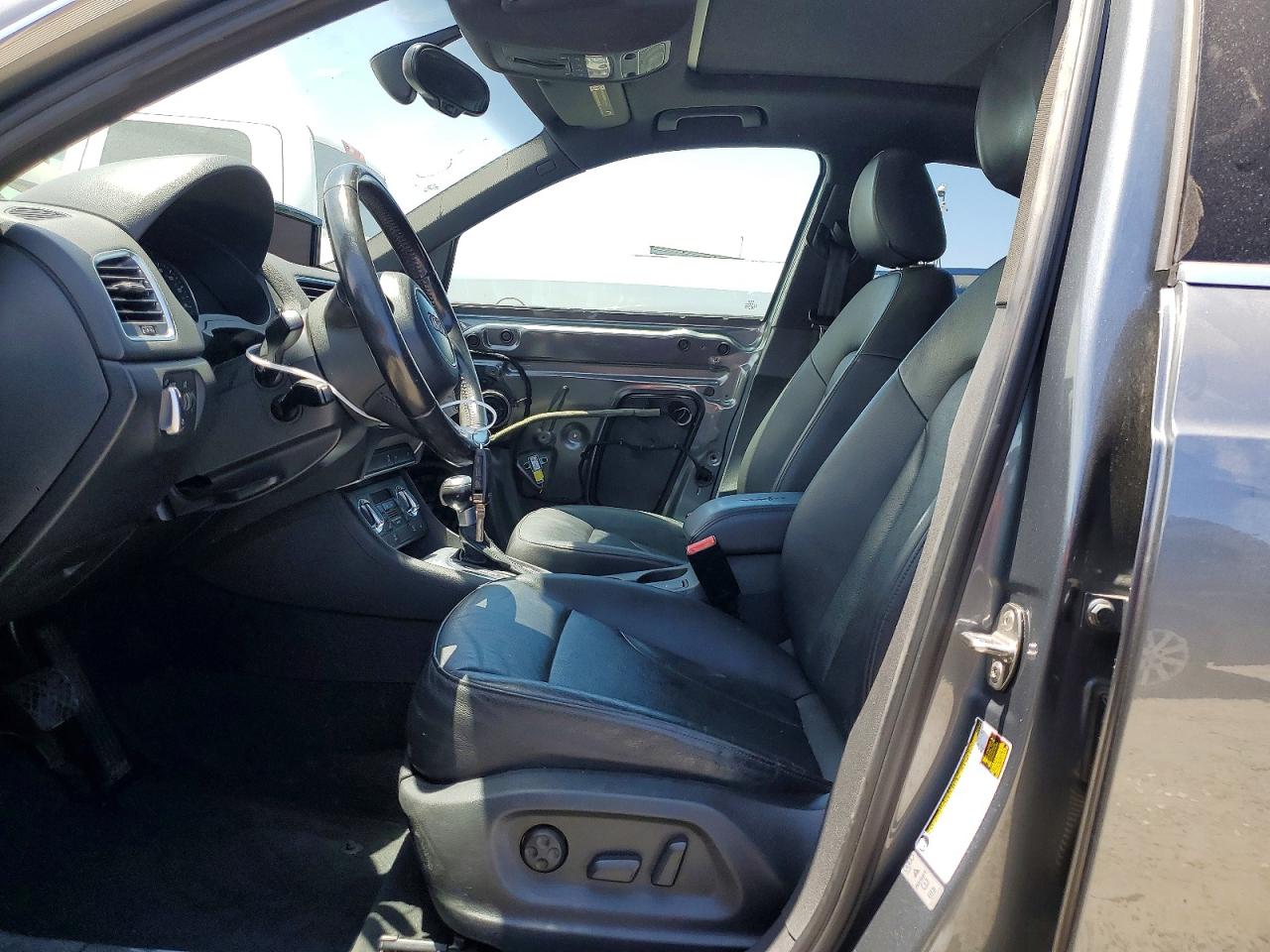2015 AUDI Q3 quattro Prestige