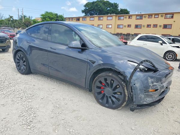 2022 TESLA MODEL Y