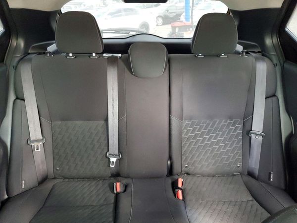 2021 NISSAN KICKS