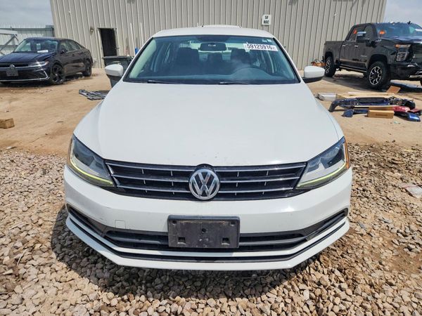 2018 VOLKSWAGEN JETTA