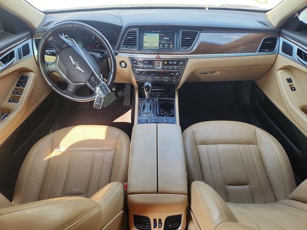 2017 GENESIS G80